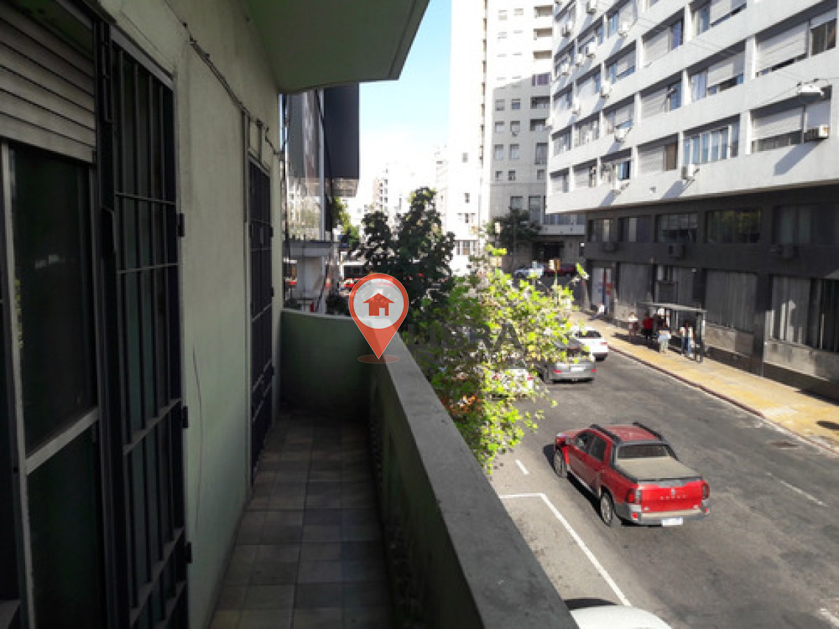 Apartamento ID.9027 - Alquiler Apartamento 2 Dormitorios Balcon Centro