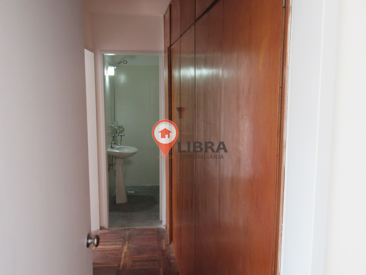 Apartamento ID.3418 - Venta Con Renta Apartamento La Blanqueada 2 Dormitorios