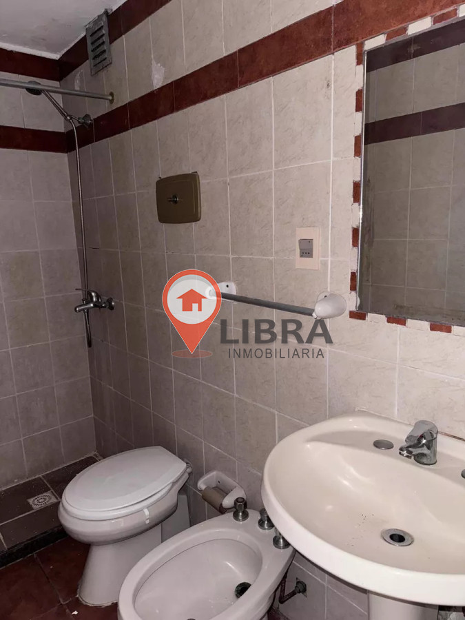 Apartamento ID.6578 - Alquiler Monoambiente  A Media Cuadra De La Rambla Pocitos