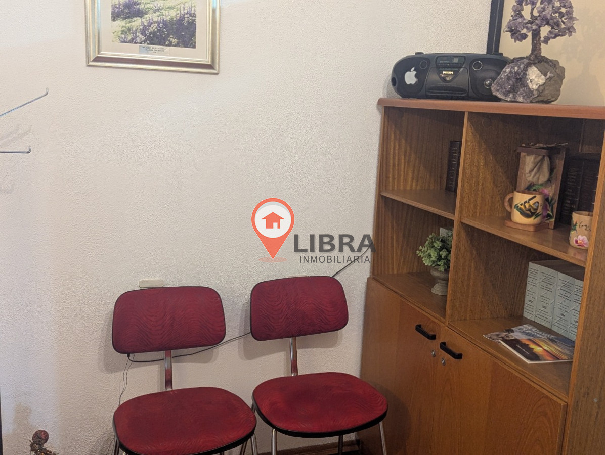 Apartamento ID.7644 - Apartamento Torre El Gaucho Para Oficina O Consultorio Vista A 18 De Julio