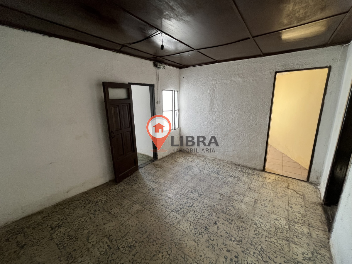 Apartamento ID.5085 - Rebajada ! Venta Casa con patio sin gastos comunes en Veracierto y Cno Carrasco!