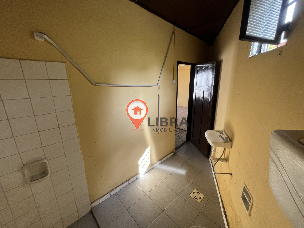 Apartamento ID.5085 - Rebajada ! Venta Casa con patio sin gastos comunes en Veracierto y Cno Carrasco!
