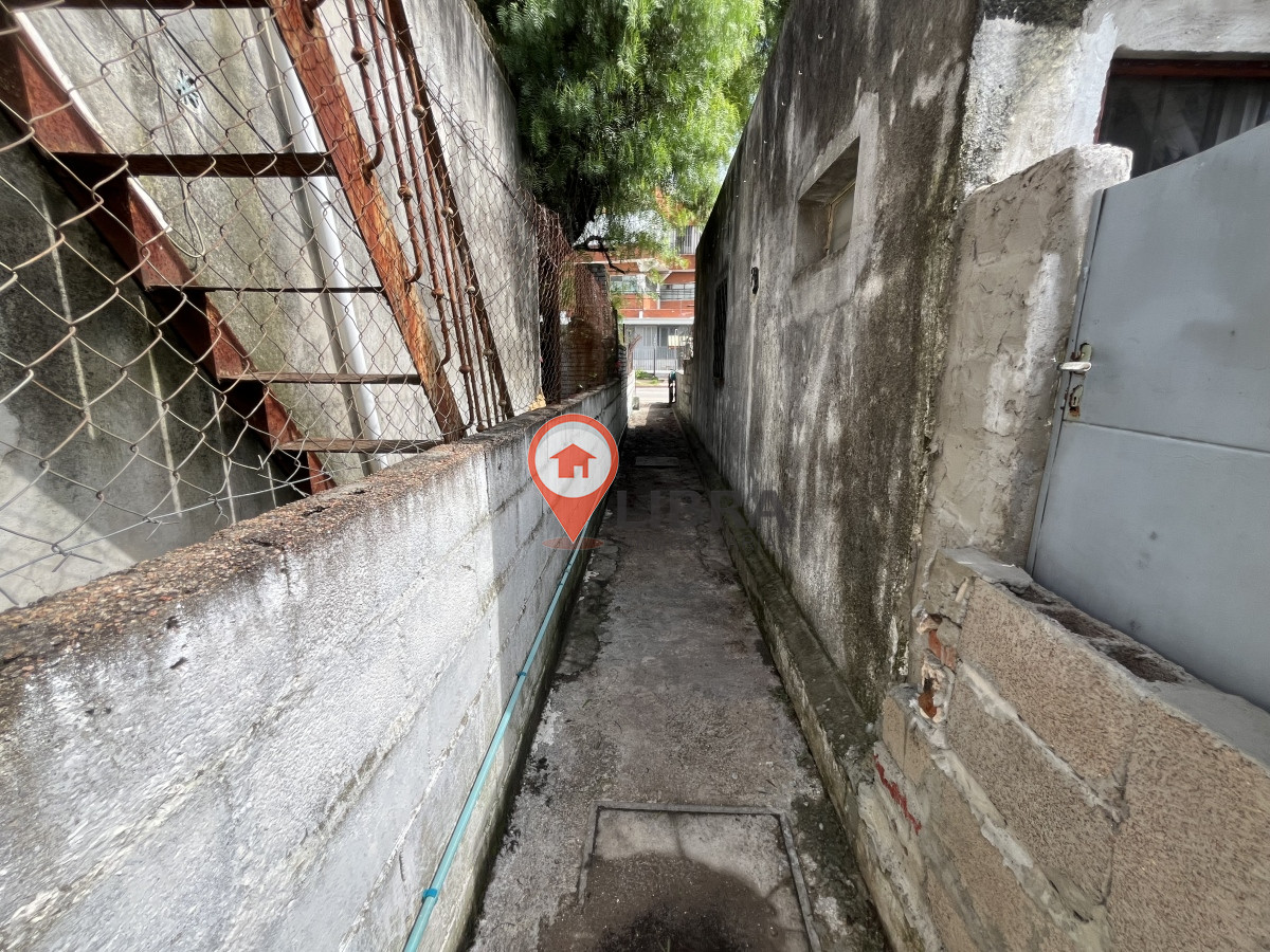 Apartamento ID.5085 - Rebajada ! Venta Casa con patio sin gastos comunes en Veracierto y Cno Carrasco!