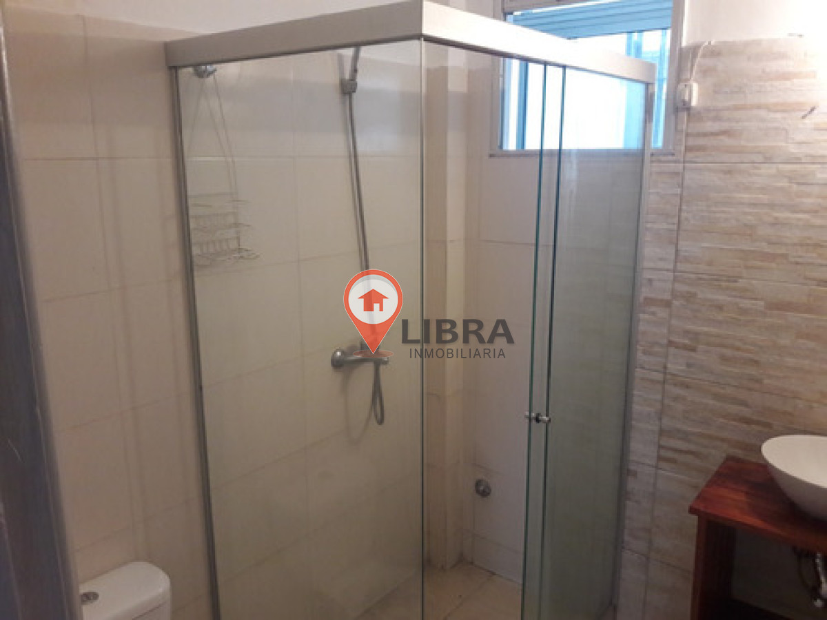 Apartamento ID.9027 - Alquiler Apartamento 2 Dormitorios Balcon Centro