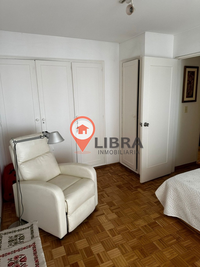 Apartamento ID.3976 - Venta Apartamento Planta Baja Con Fondo Barbacoa Villa Biarritz