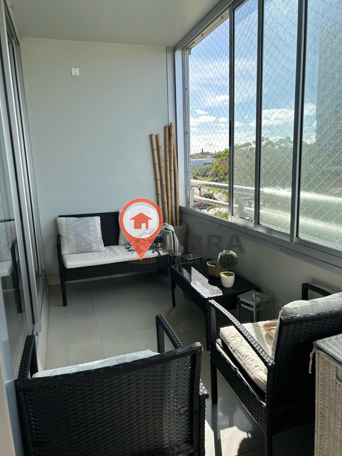 Apartamento ID.5168 - Alquiler Hermoso Apartamento. 2 Dormitorios y 2 Baños