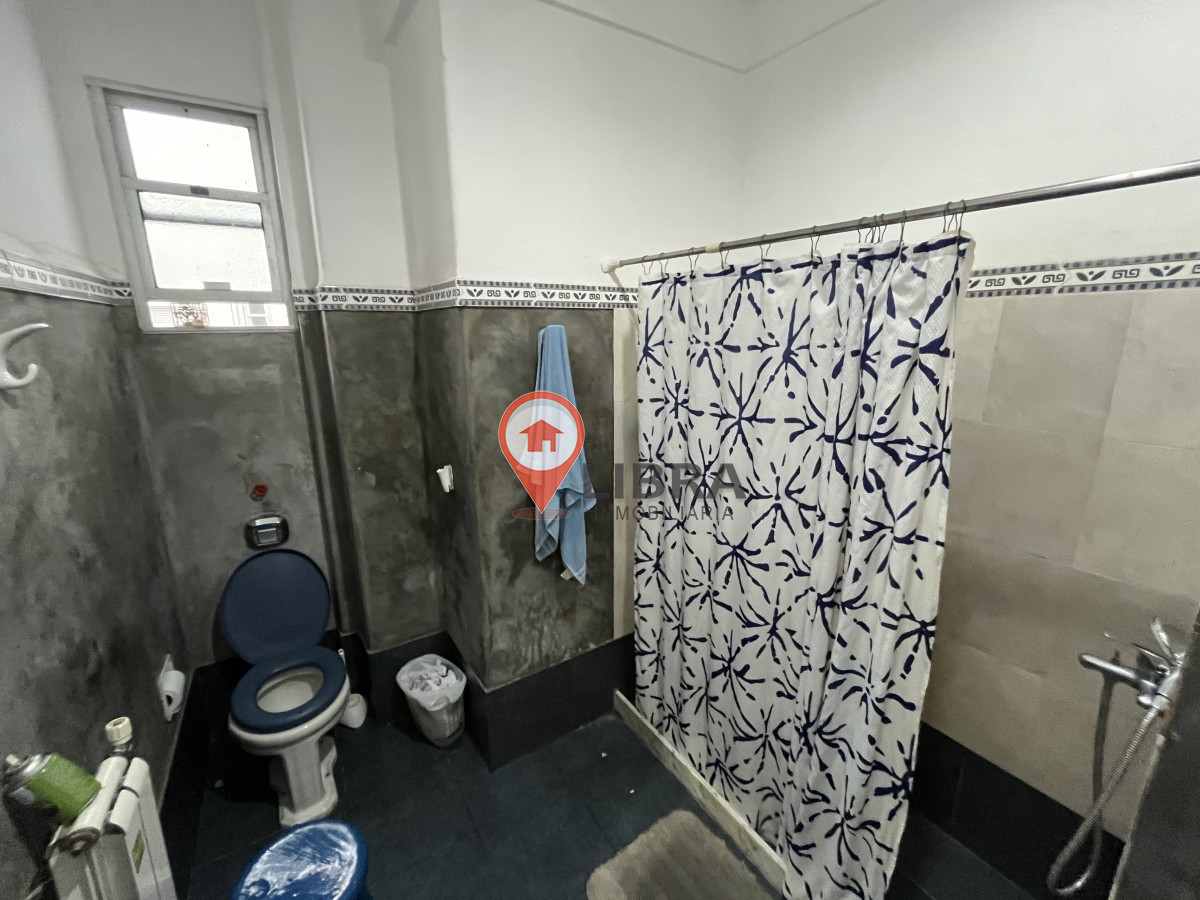 Apartamento ID.5184 - Casa En Venta. 4 Dormitorios 