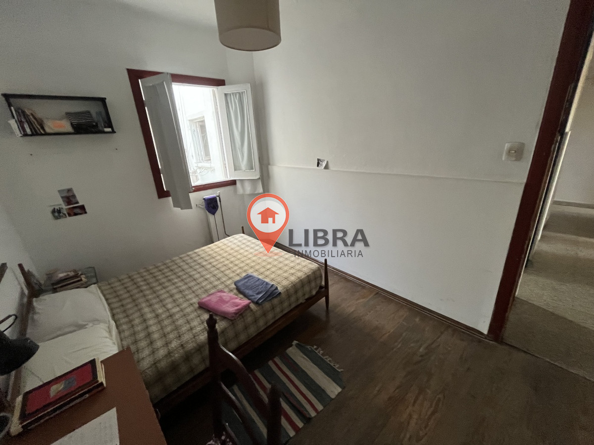 Apartamento ID.5184 - Casa En Venta. 4 Dormitorios 