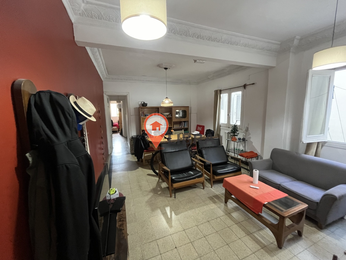 Apartamento ID.5184 - Casa En Venta. 4 Dormitorios 
