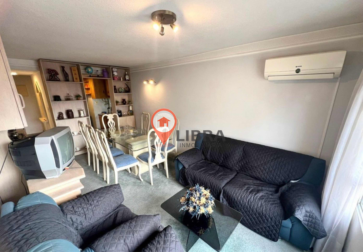 Apartamento ID.6382 - Alquiler Apartamento 2 Dormitorios 2 Baños Amoblado Centro