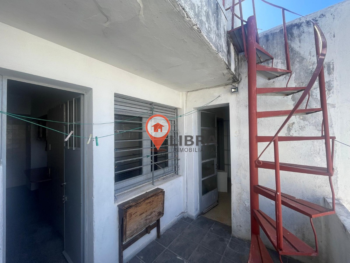 Apartamento ID.7699 - Alquiler Apartamento 2 Dormitorios Al Frente A 50 Mt De Playa Malvin Parrillero