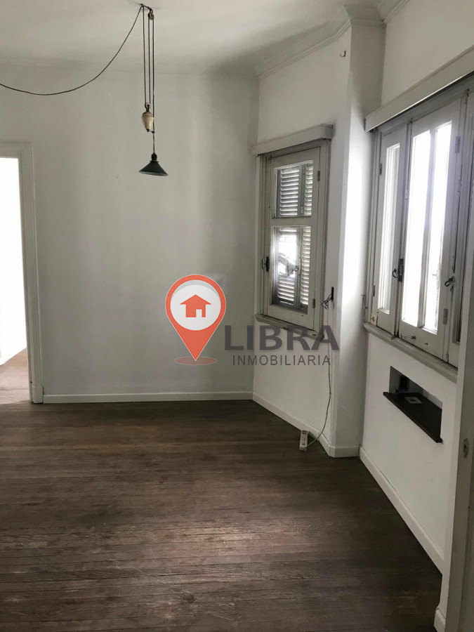 Apartamento ID.5596 - Alquiler Apartamento 1 Dormitorio 2 Balcones Estufa Centro