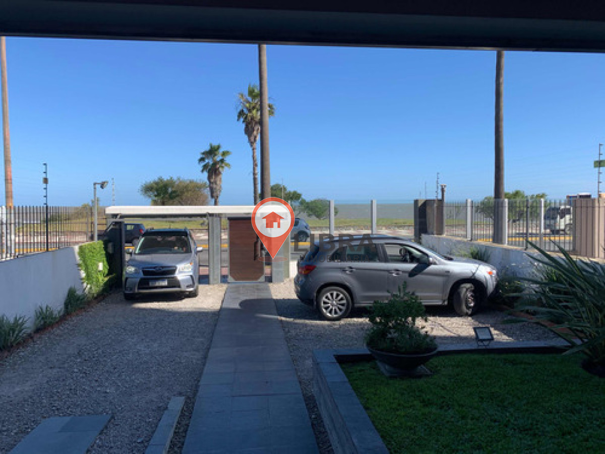 Apartamento ID.9845 - Alquiler De Monoambiente Amoblado En Rambla De Malvin