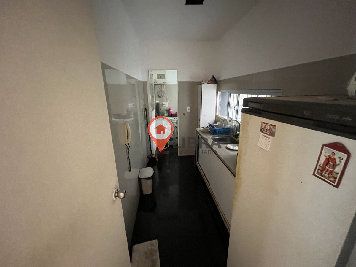 Apartamento ID.4221 - Venta Apartamento 2 Dormitorios Patio Interno Ciudad Vieja