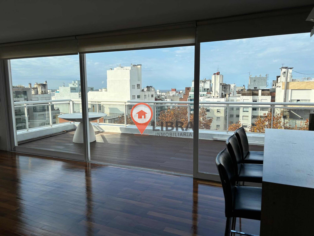 Apartamento ID.4757 - Alquiler Apto 2 Dorm 3 Baños Garage Terraza Punta Carretas