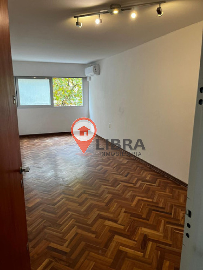 Apartamento ID.10023 - Hermoso Apartamento De 1 Dorm En Centro 