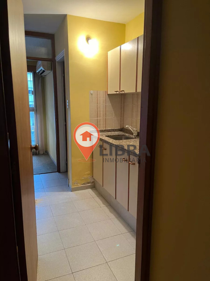 Apartamento ID.6953 - Apartamento para oficina en Punta Carretas