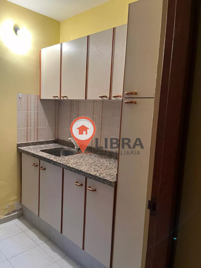 Apartamento ID.6953 - Apartamento para oficina en Punta Carretas