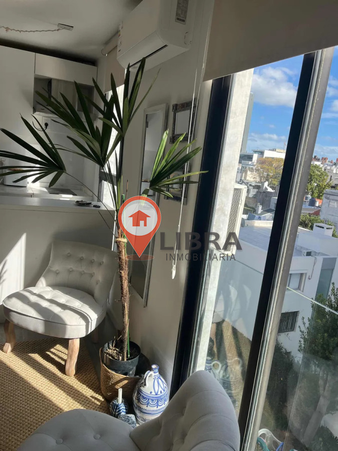 Apartamento ID.9595 - Hermoso Monoambiente Amueblado Con Garage En Punta Carretas