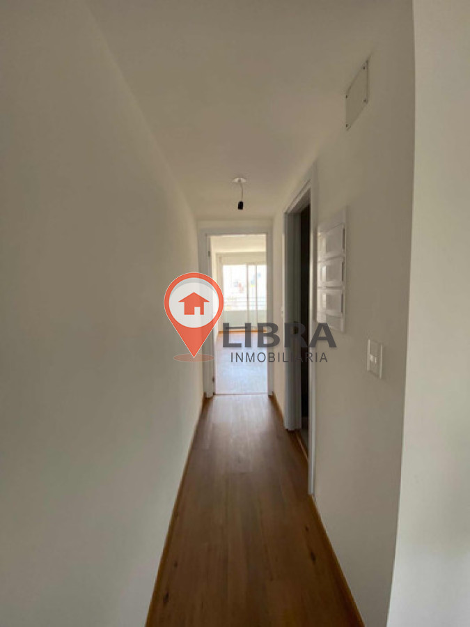 Apartamento ID.9573 - Alquiler Espectacular Apartamento De 1 Dormitorio Con Cochera En Parque Rodó