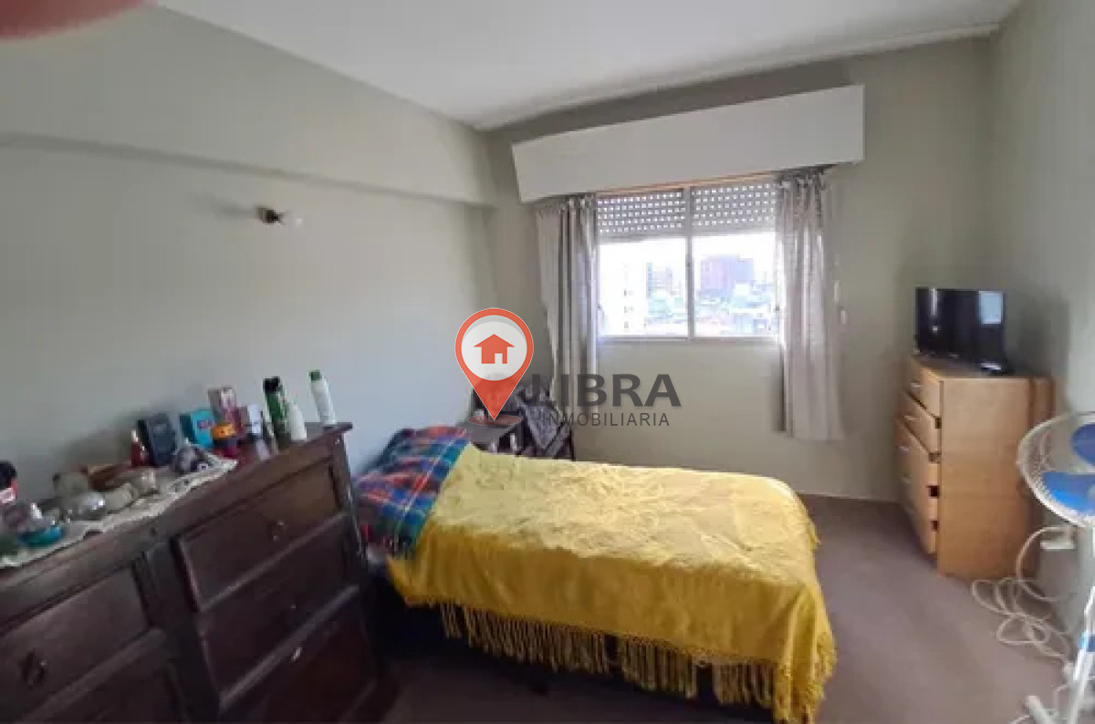 Apartamento ID.10213 - ALQUILER O VENTA APARTAMENTO EN CENTRO 2 DORMITORIOS Y BALCÓN!