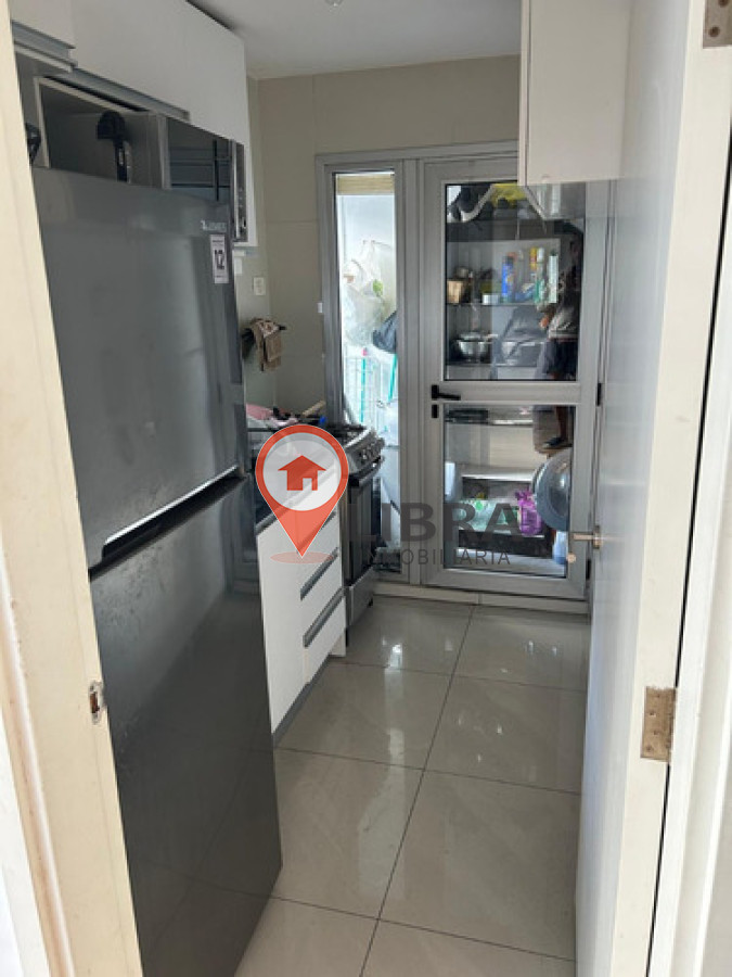 Apartamento ID.8911 - Alquiler Apartamento 1 Dormitorio En Pocitos Con Parrillero y Balcón