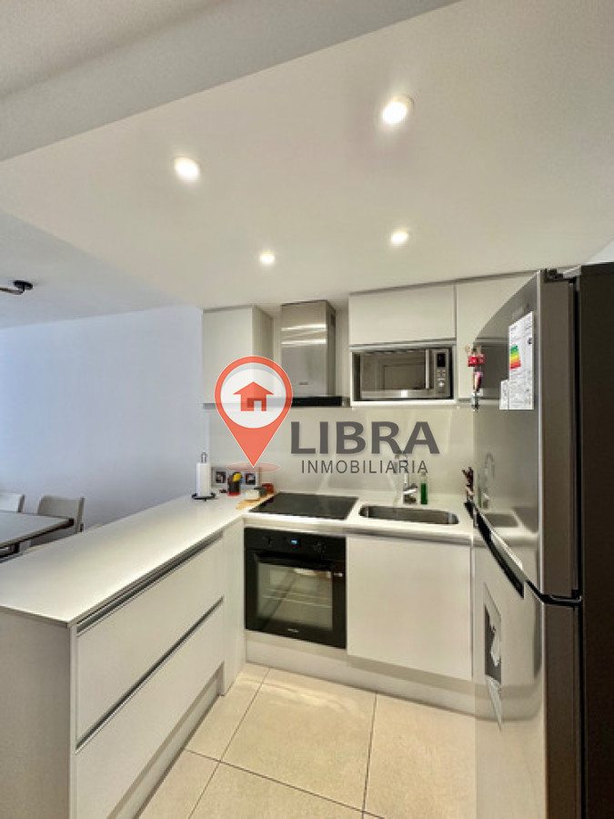Apartamento ID.9120 - Venta Apartamento Amueblado Pocitos  2 Dormitorios 2 Baños Garage