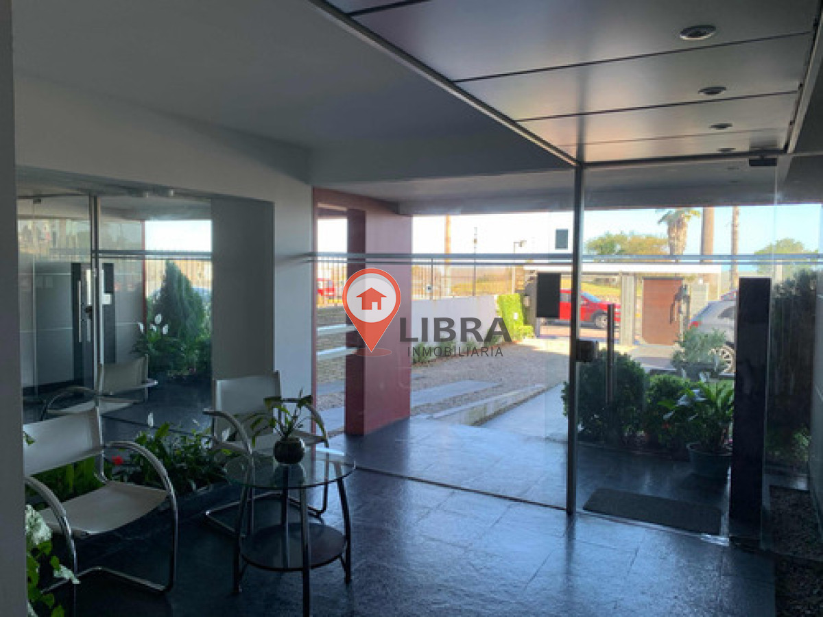 Apartamento ID.9845 - Alquiler De Monoambiente Amoblado En Rambla De Malvin