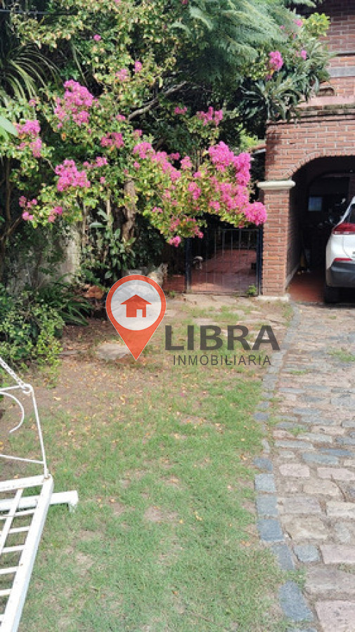 Apartamento ID.8937 - Alquiler De Apartamento De 1 Dormitorio En Carrasco Norte