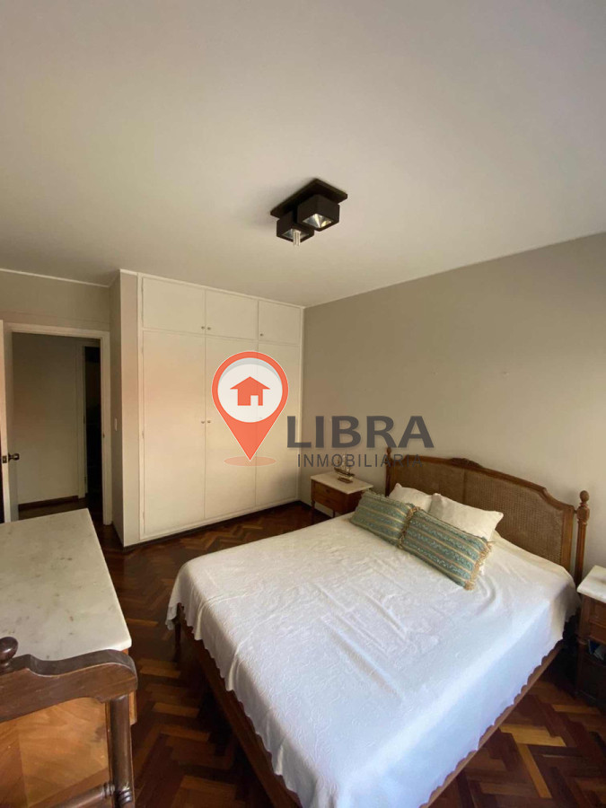 Apartamento ID.7120 - Hermoso Apartamento De 4 Dorm Muy Amplio