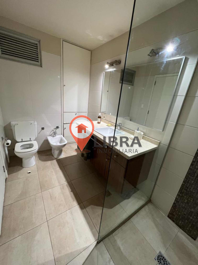 Apartamento ID.7120 - Hermoso Apartamento De 4 Dorm Muy Amplio
