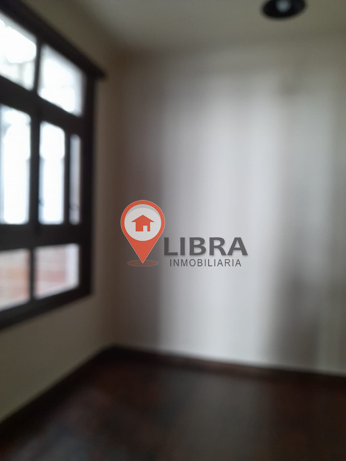 Apartamento ID.8440 - Alquiler Apartamento 5 Dormitorios En Centro