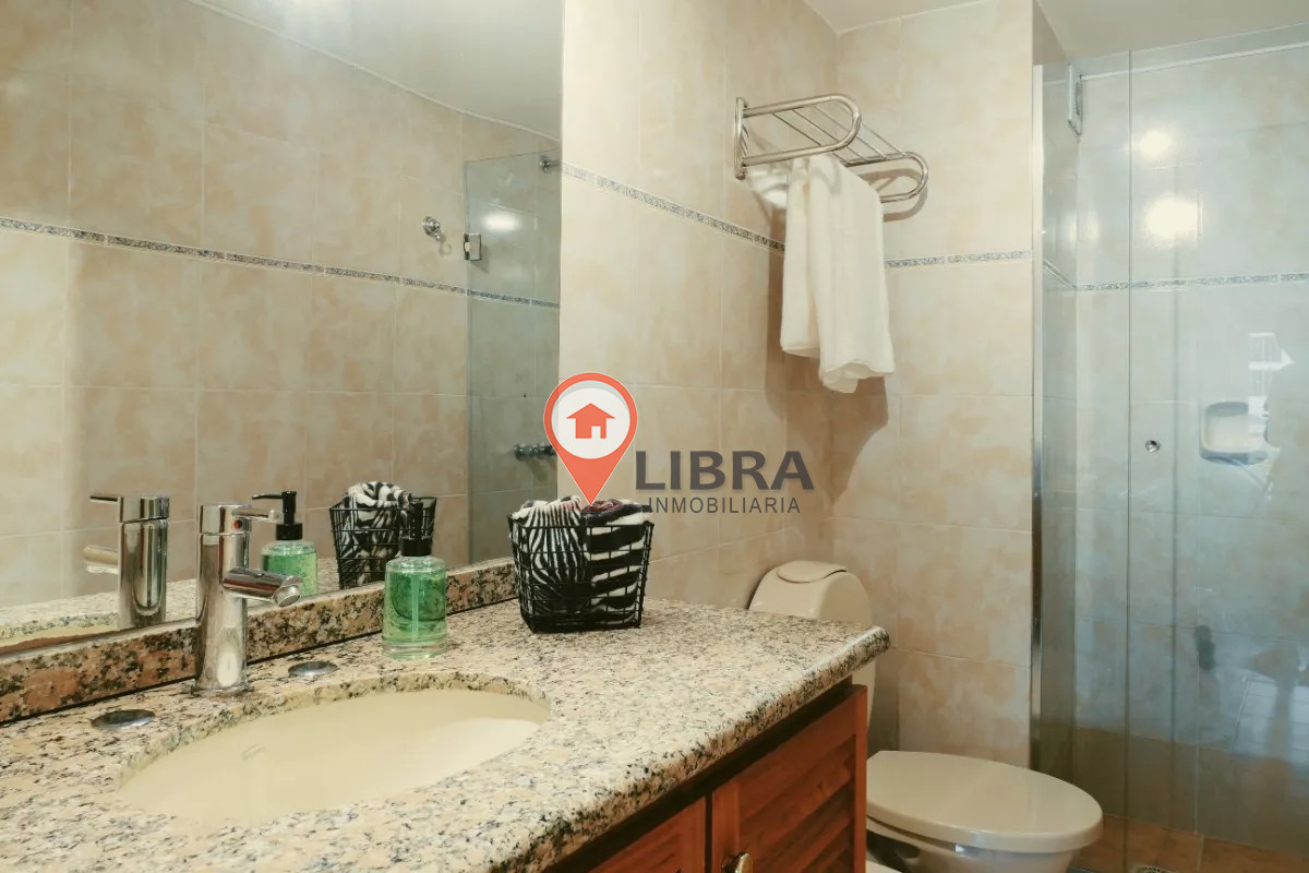 Apartamento ID.4205 - Amoblado Amplio Luminoso Garaje Vivienda Consultorio Oficina