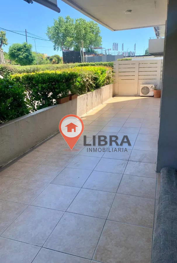 Apartamento ID.7619 - Hermoso Apartamento De 2 Dorm Con Patio En Parque Miramar