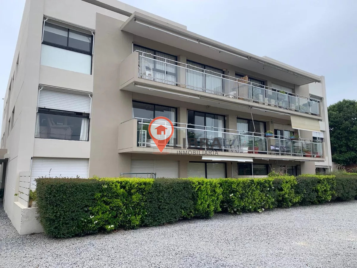 Apartamento ID.7619 - Hermoso Apartamento De 2 Dorm Con Patio En Parque Miramar