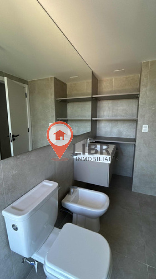 Apartamento ID.7643 - Hermoso Apartamento de 3 Dorm 2 Baños Con Balcón A Estrenar 
