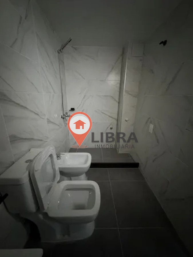 Apartamento ID.9836 - Hermoso Apartamento De Un Dormitorio Con Vestidor Y Garage En La Comercial