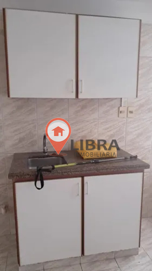 Apartamento ID.10207 - Comodo MonoAmbiente En Tres Cruces. 