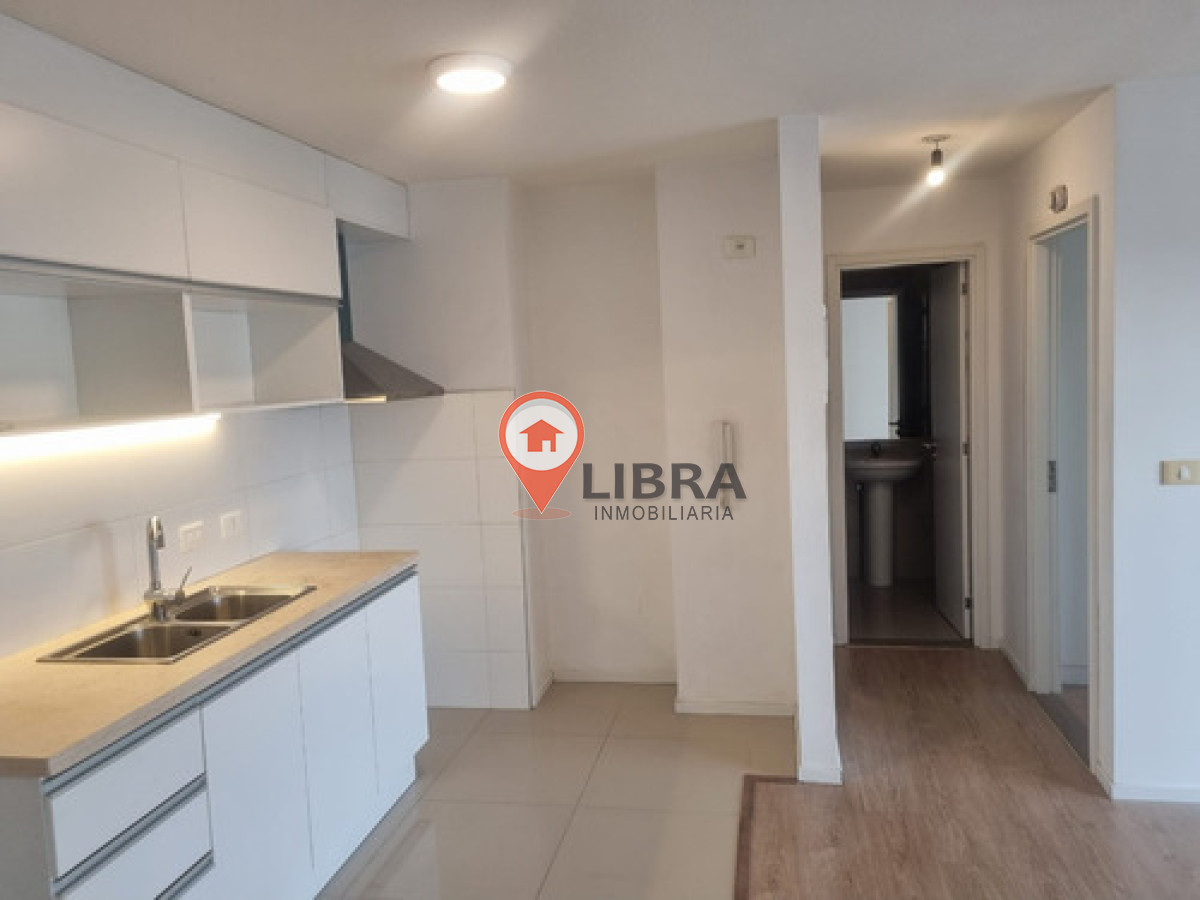 Apartamento ID.9651 - Hermoso Apartamento De 1 Dorm Con Gran Balcón 