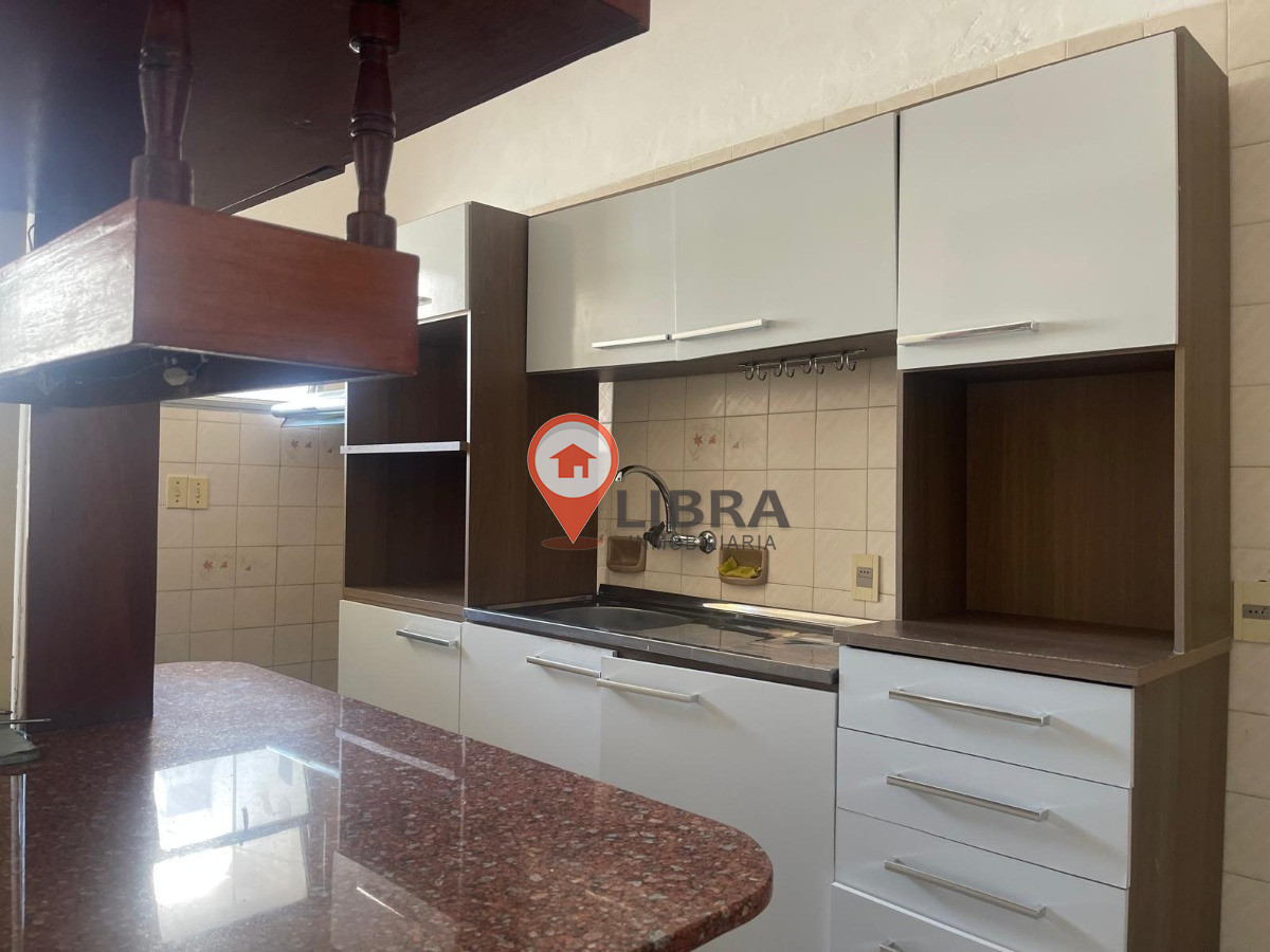 Apartamento ID.7699 - Alquiler Apartamento 2 Dormitorios Al Frente A 50 Mt De Playa Malvin Parrillero