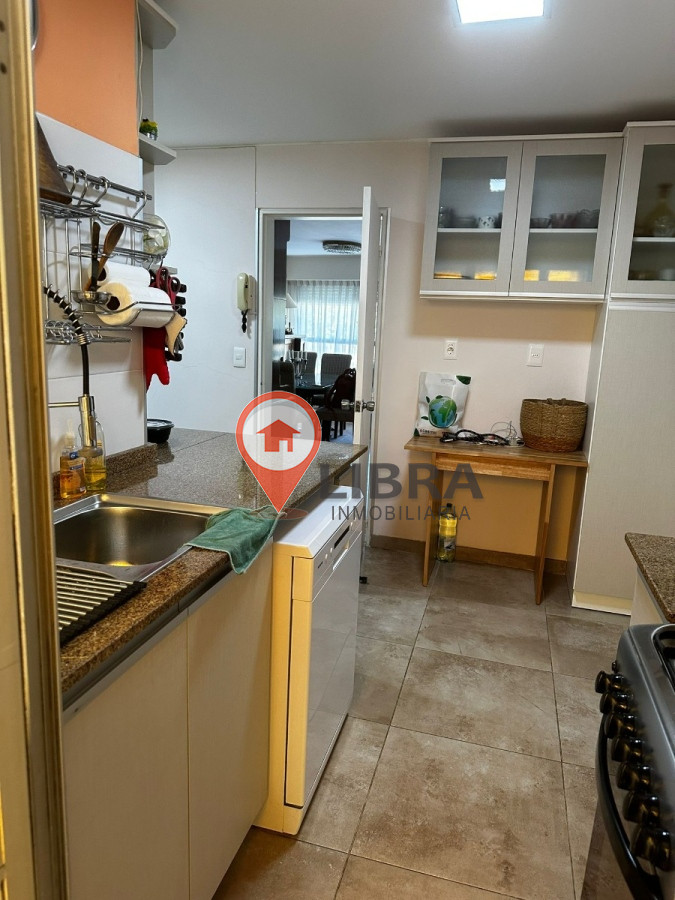 Apartamento ID.3976 - Venta Apartamento Planta Baja Con Fondo Barbacoa Villa Biarritz