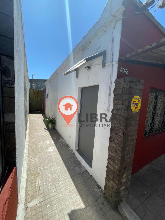 Apartamento ID.8038 - Muy Linda Casa De 1 Dorm Con Cochera 