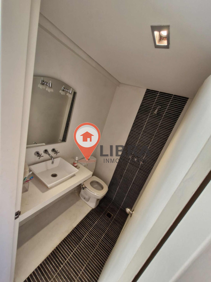 Apartamento ID.8042 - Hermoso Apartamento De 3 Dorm y Garaje Con Balcón 