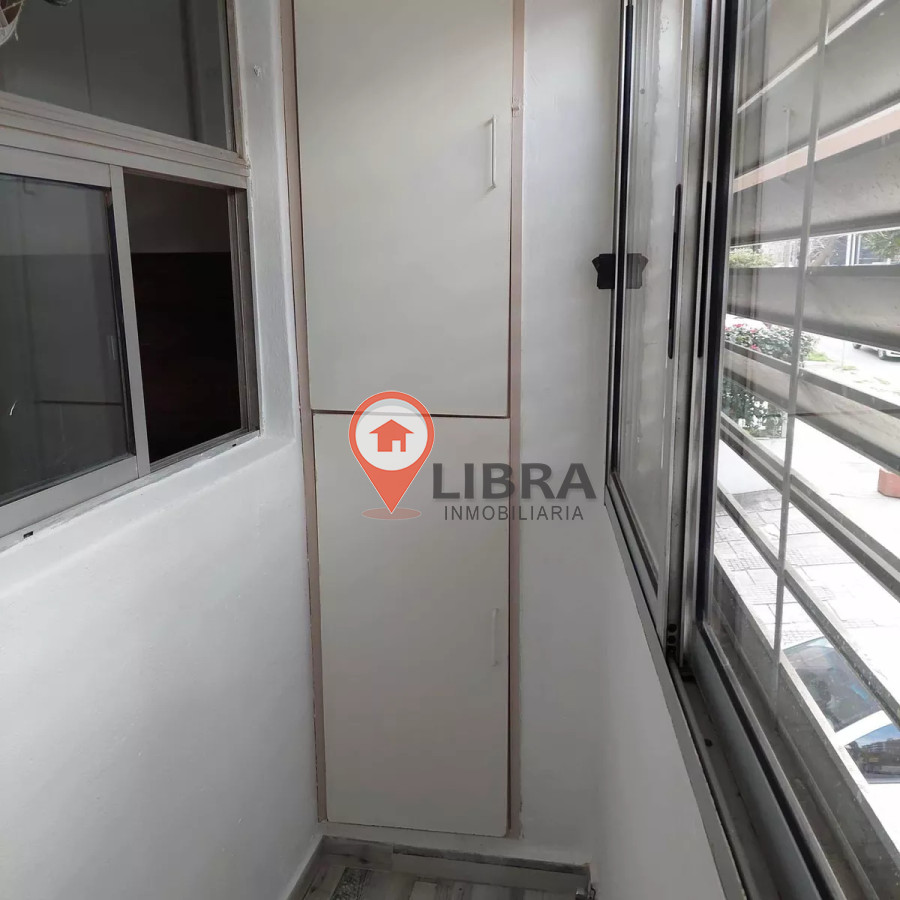 Apartamento ID.8077 - Alquiler Apartamento De 2 Dormitorios 2 Baños En Pocitos