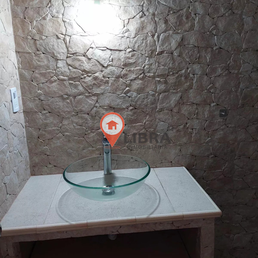 Apartamento ID.8077 - Alquiler Apartamento De 2 Dormitorios 2 Baños En Pocitos