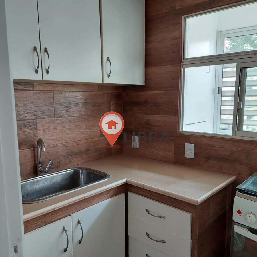 Apartamento ID.8077 - Alquiler Apartamento De 2 Dormitorios 2 Baños En Pocitos