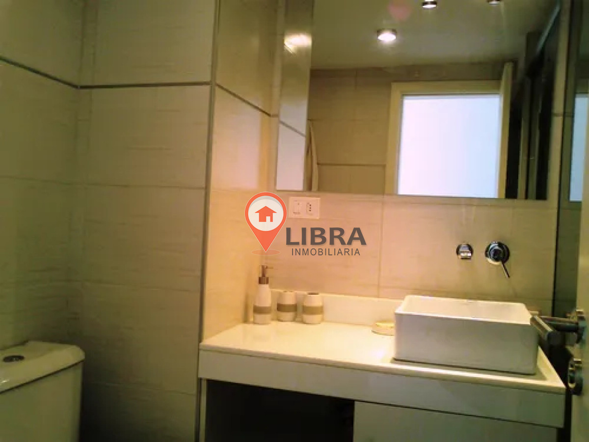 Apartamento ID.10215 - HERMOSO PENTHAUSE AMUEBLADO EN PUNTA CARRETAS