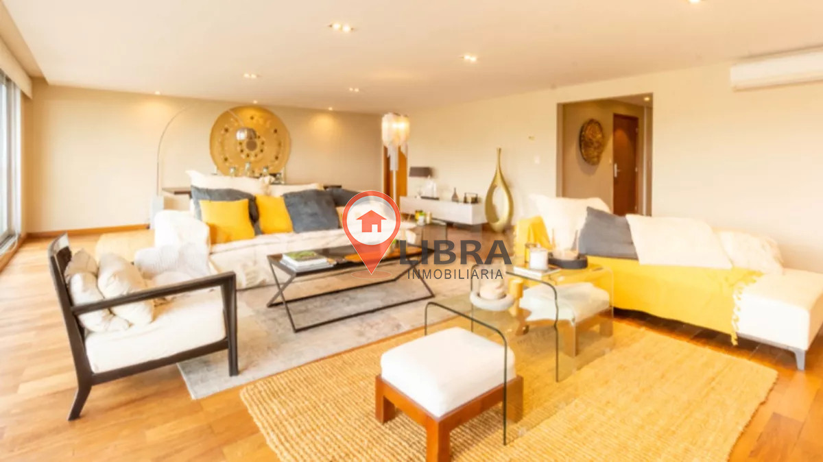 Apartamento ID.8372 - Venta Apartamento De Lujo 3 Suites Amoblado Puerto Del Buceo