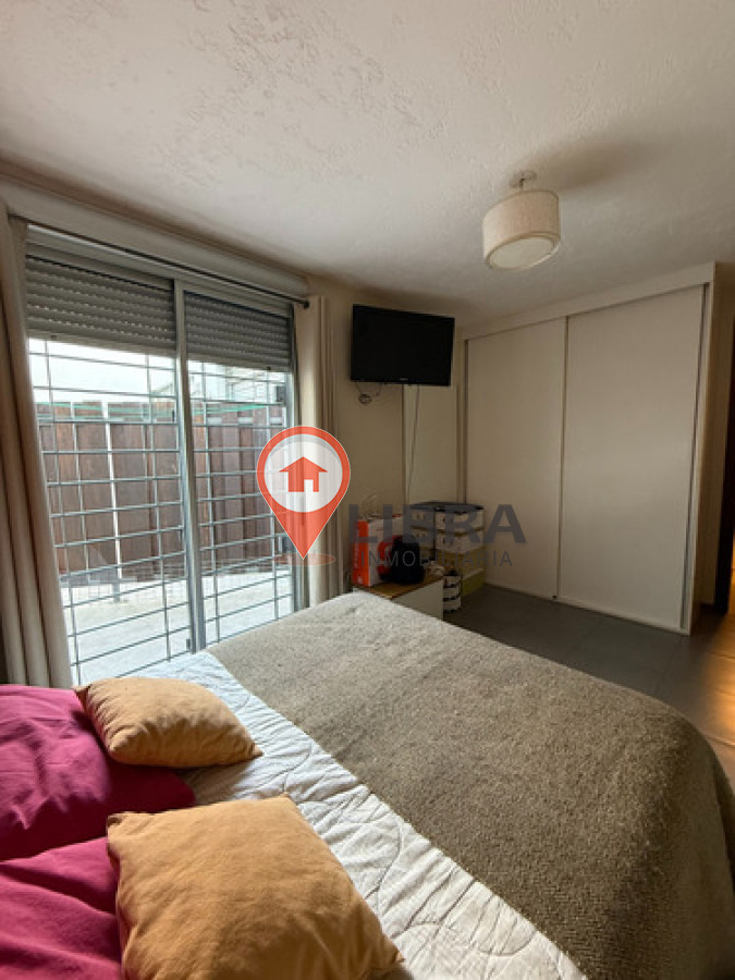 Apartamento ID.10234 - Venta Apartamento 1 Dormitorio Con Renta Planta Baja Patio En Parque Batlle