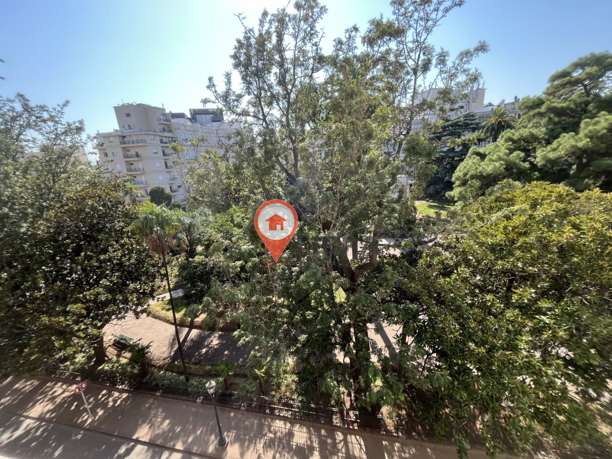 Apartamento ID.8544 - Hermoso Apartamento 3 Dorm 2 Baños  En Ciudad Vieja